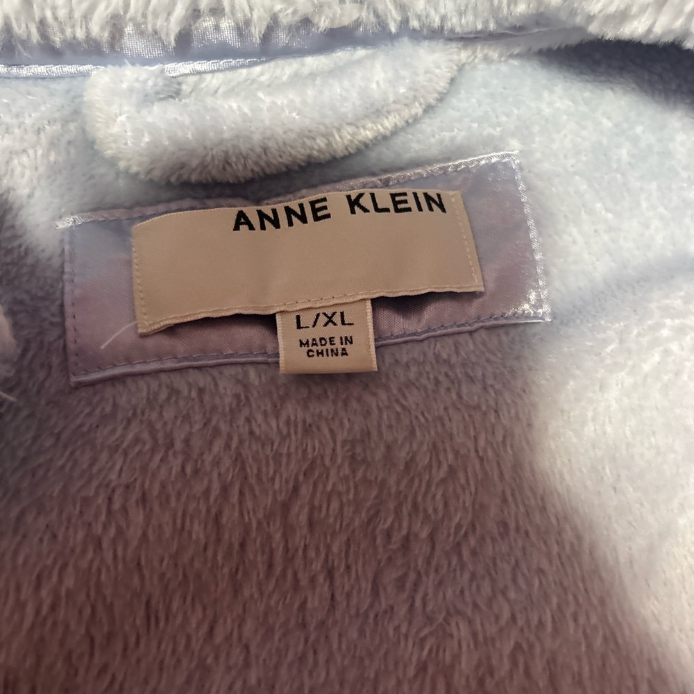 Anne Klein Soft Light Gray Robe - Picture 2 of 3